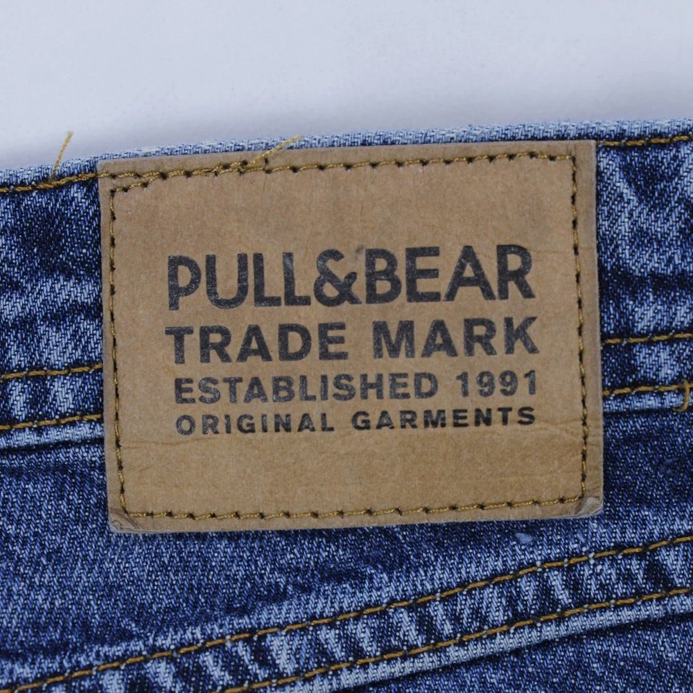 Pull & Bear Men's Jeans - Medium Blue - Tapered - Size 32